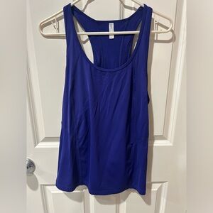 New without tags GapFit purple top large